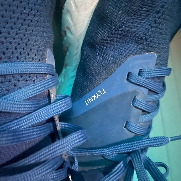 Nike odyssey react flyknit men’s running shoes size 12us - Picture 4 of 5